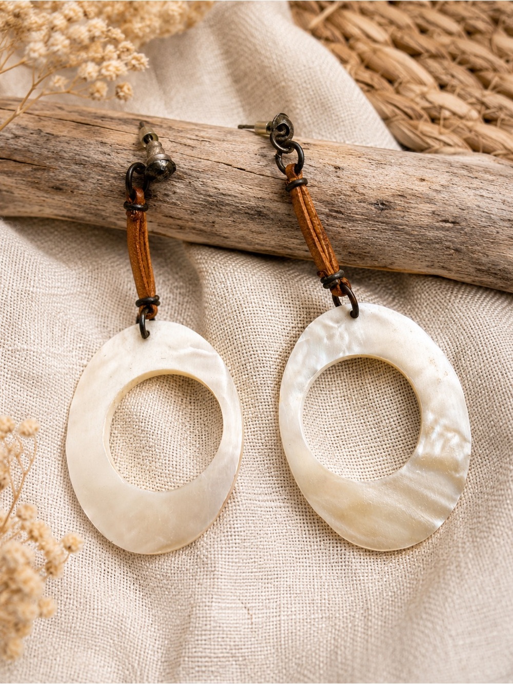 Vintage Mother of Pearl Oval Drop Earrings Coastal Boho Shell Earrings Beachy